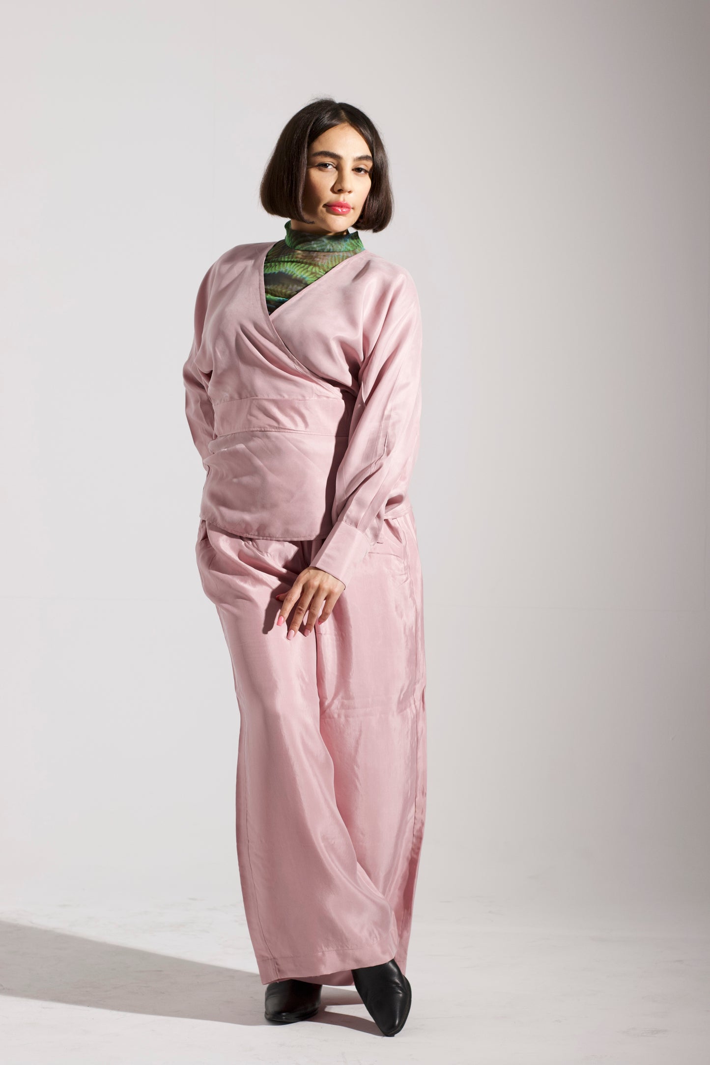 AKMUO wrap top pink
