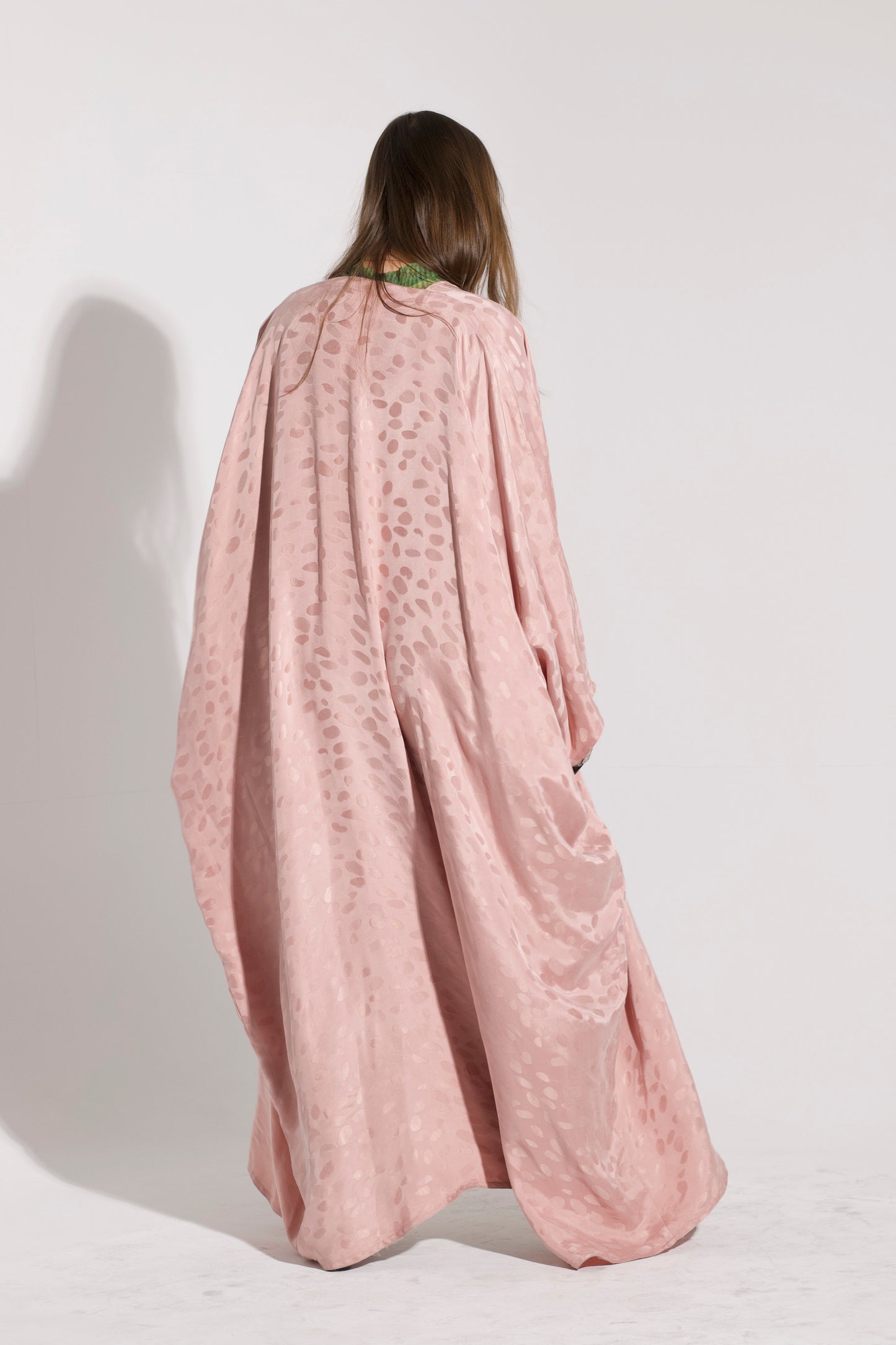 TUBIFERA abaya
