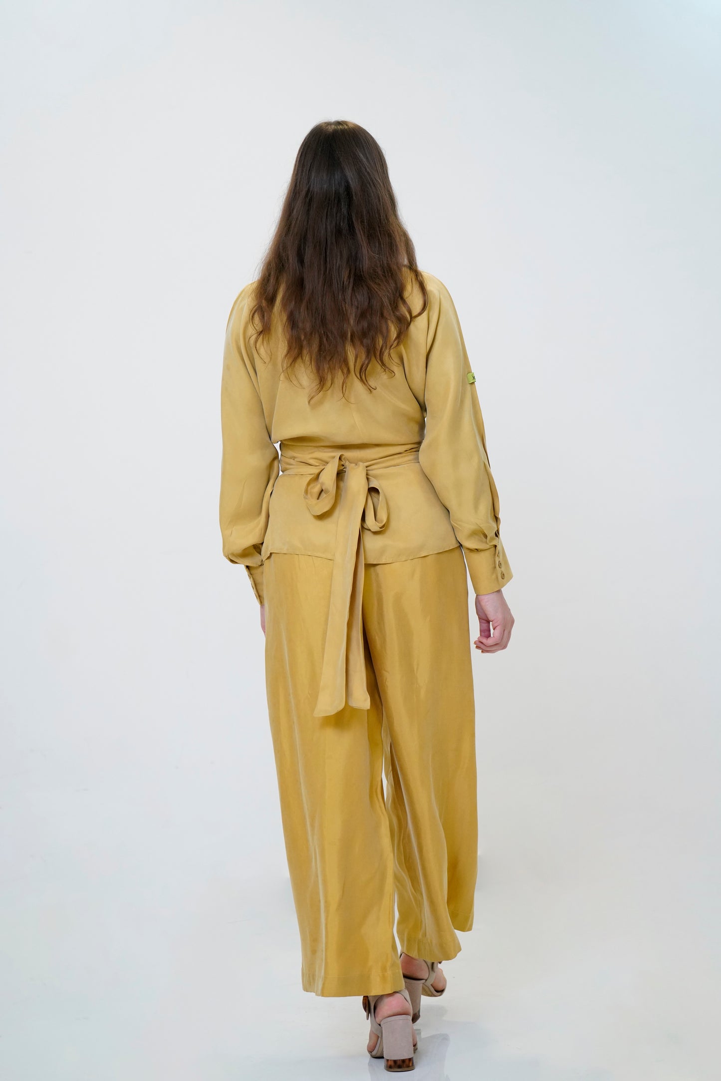 AKMUO wrap top yellow